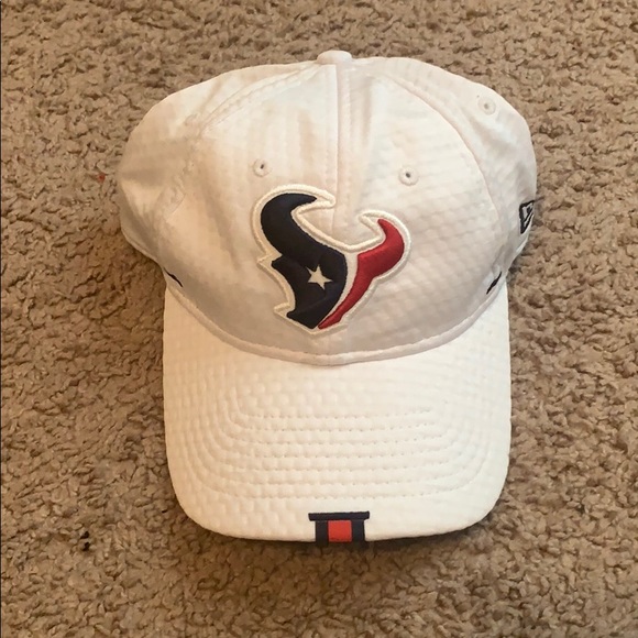 white texans hat